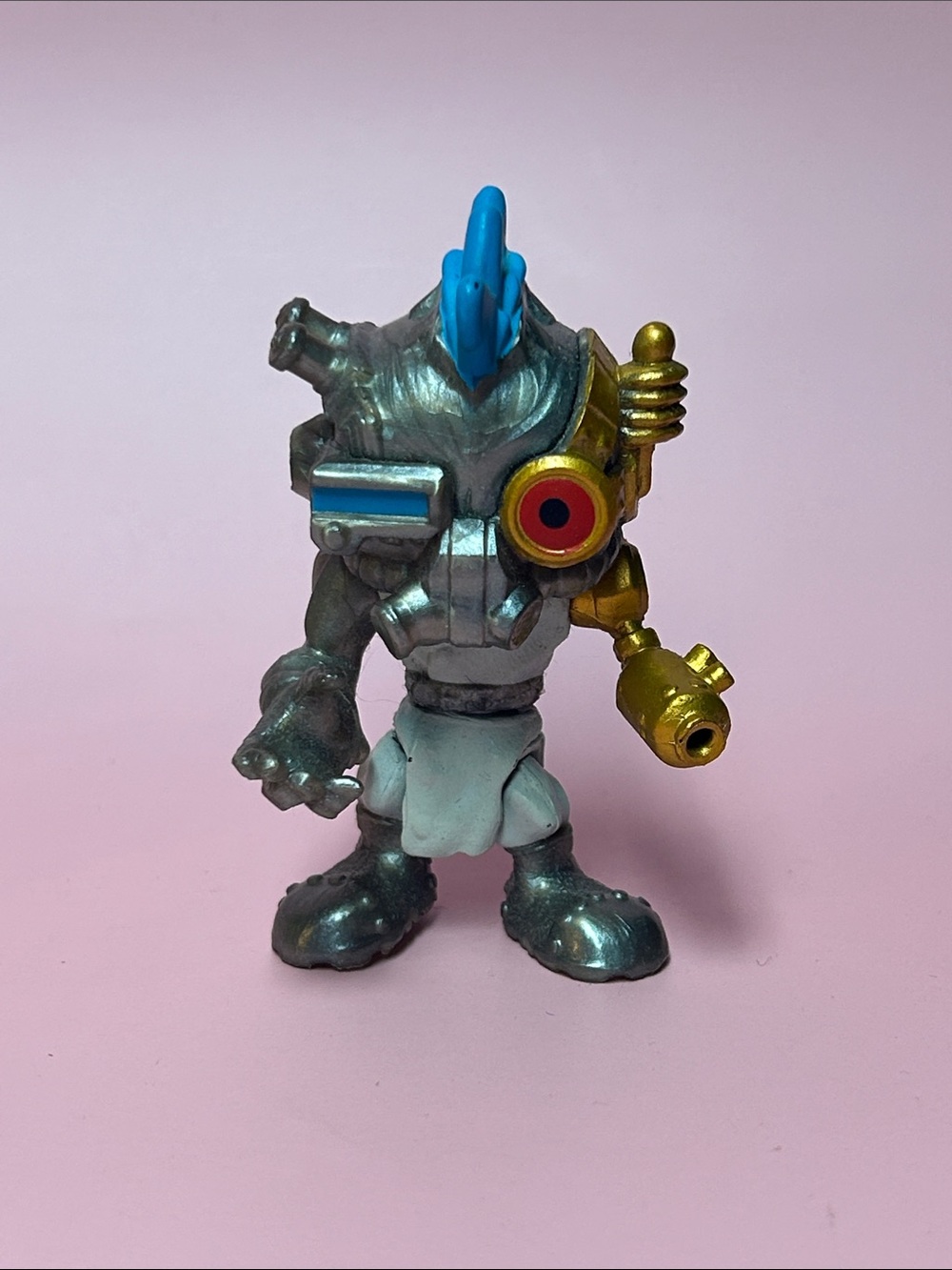 Treasure X Monster Gold Monster Lab Silver Mad Scientist with Gold Hand